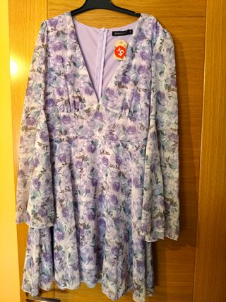 Vestido flores con vuelo talla S