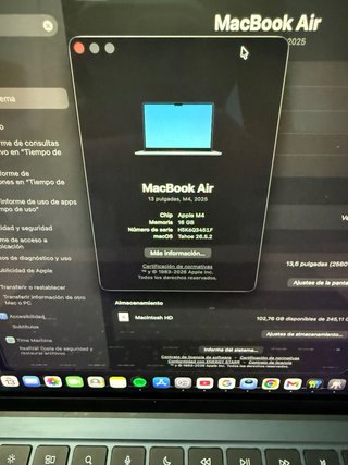 MacBook Air 13” M4 Azul/Gris