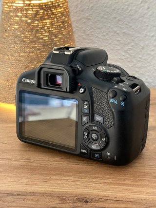 CHOLLO!! CAMARA CANON EOS PRO + OBJETIVO