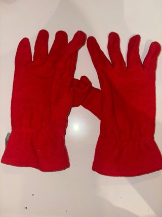 Guantes Rojos