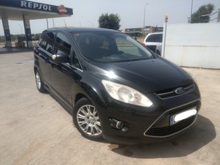 Ford Grand C-MAX Titanium
