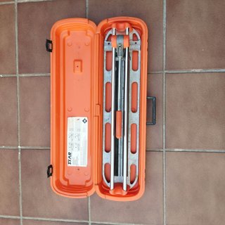 Cortador Manual de Cerámica Rubi Star