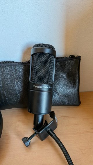 Micrófono Audio-Technica AT2035 Negro