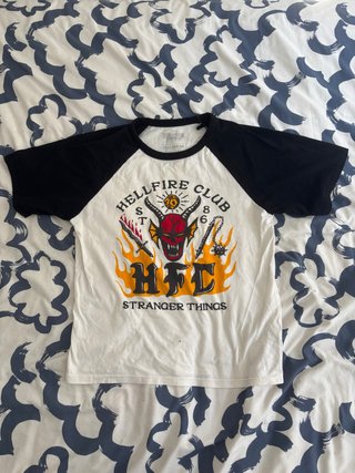 Camiseta Hellfire Club Stranger Things