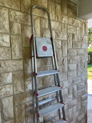 Escalera de 8 Peldaños. Nueva.