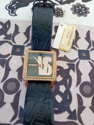 Orologio Versus Versace