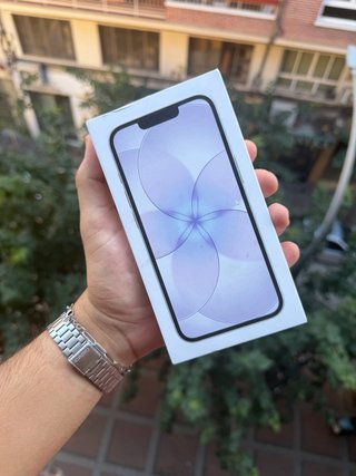 Apple iPhone 17e