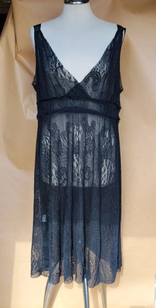 Abito pizzo nero Niama Woman