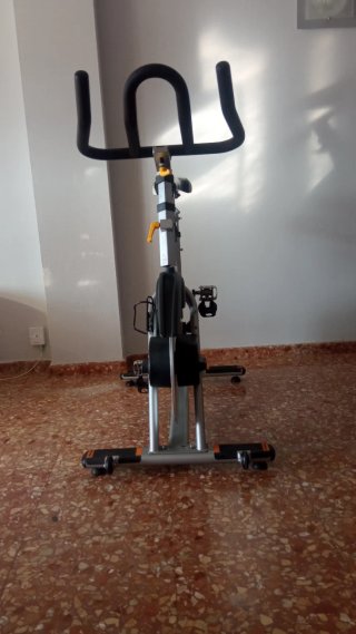 Bicicleta de Spinning BH