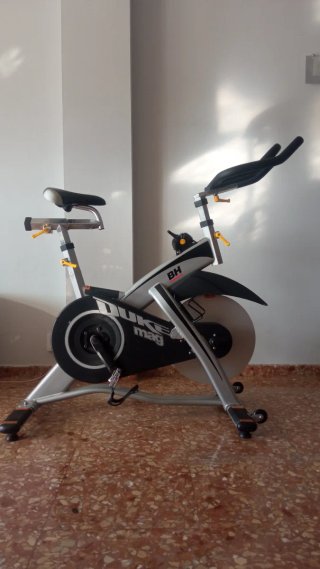 Bicicleta de Spinning BH