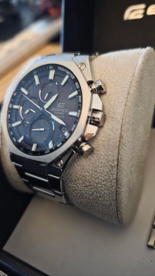 Reloj Casio Edifice EQB-1100 (Super Slim High Spec