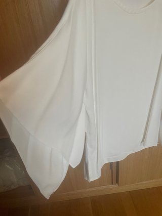 Blusa elegante mangas irregulares