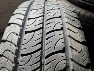 215 65 R16 C Goodyear - 1 neumático +95%