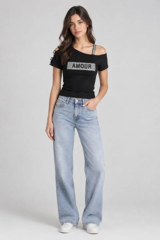 Camiseta Negra AMOUR