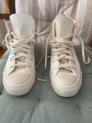 Zapatillas Converse Beige y Rosa