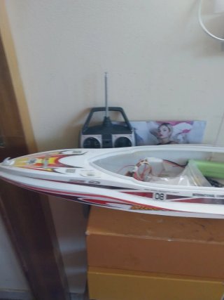 Barca telecomandata.da.cabiare.motorini