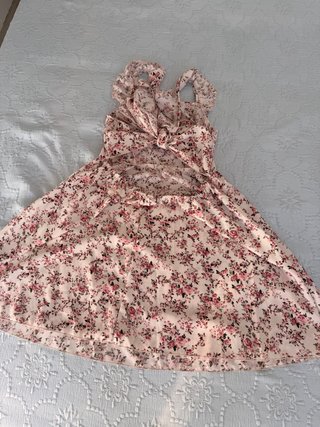Vestido floral rosa