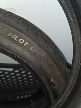 Neumáticos Michelin Pilot Sport 5 17"