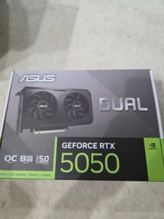Tarjeta Gráfica ASUS RTX 5050 8GB