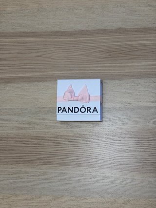 Anillo Pandora Plateado con Corazon