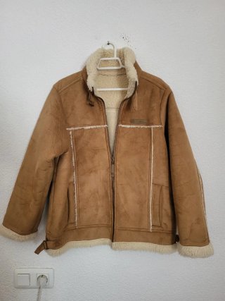 Chaqueta de ante con forro de borreguito