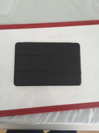 Funda Tablet transparente y negri