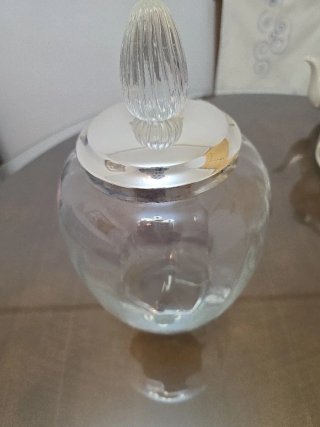 Bombonera de vidrio templado
