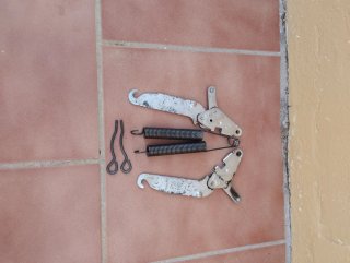 Muelles y soporte puerta lavavajillas Indesit