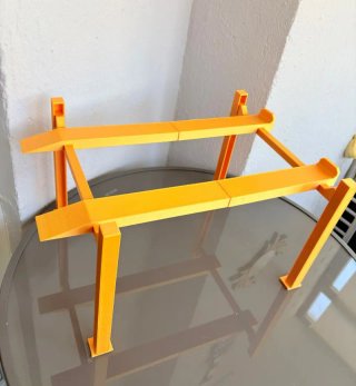 Elevador/expositor coches rc 1/10 en 3D