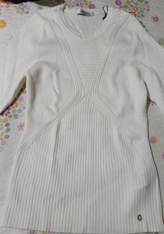 Jersey Guess Blanco Punto