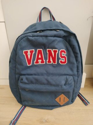 Mochila VANS azul con logo