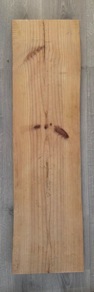 Tablero de Pino Macizo 123x31x6 cm