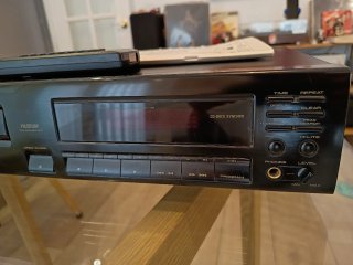 Pioneer PD 202 CD player negociable.