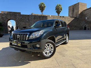 Toyota Land Cruiser 2011