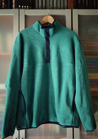 Forro polar Uniqlo verde esmeralda