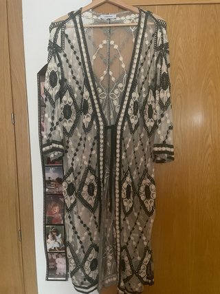 Kimono BANG beige y verde talla única.