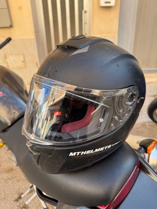 Casco Moto MT Helmets Negro