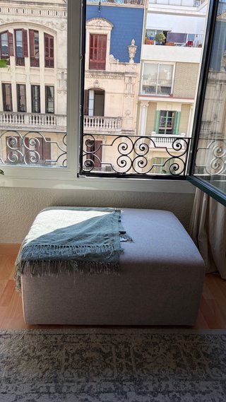 Puf poggiapiedi Kave Home Neom Beige