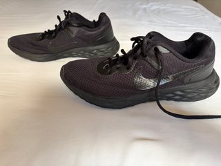 Zapatillas Nike Negras Talla 38.5
