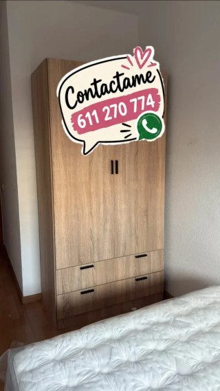 Guardaroba in legno a 2 ante