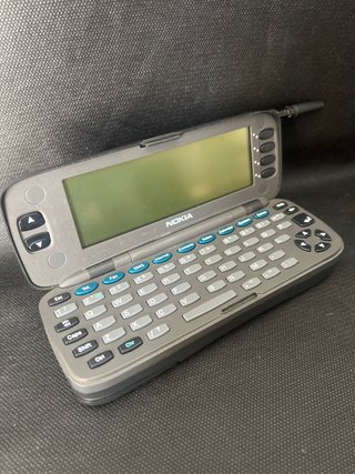 Nokia 9000 Communicator,  Sin cargador