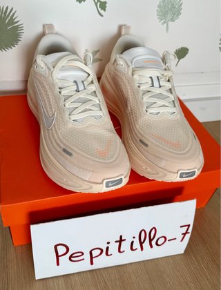 Zapatillas Nike ZoomX Vomero Plus Talla 40