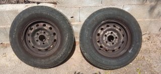 2 Ruedas con Llantas para Hyundai H1, parachoques