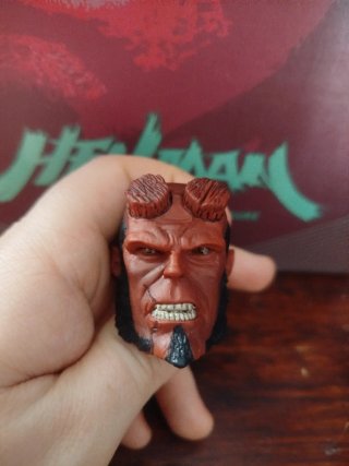 Cabeza 1/6 Hellboy Comic