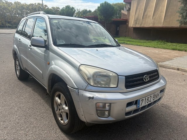 Toyota RAV4 2001