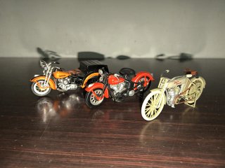 Set de 3 Motos Harley Davidson Maisto 1/18