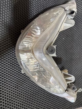 Faro delantero Suzuki Burgman