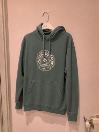 Sudadera Rip Curl, precio original 106$
