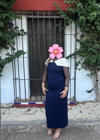 Vestido de fiesta midi azul y crema