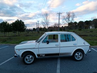 SEAT 127 1977